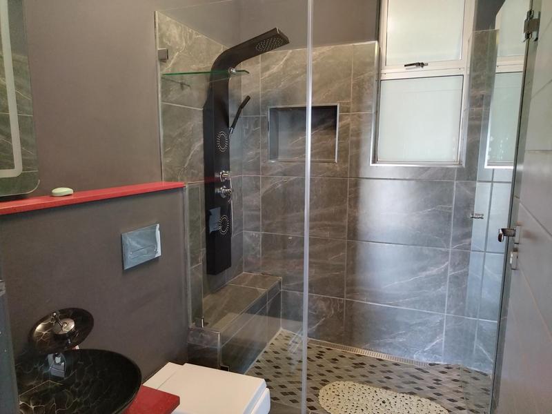 2 Bedroom Property for Sale in Summerstrand Eastern Cape